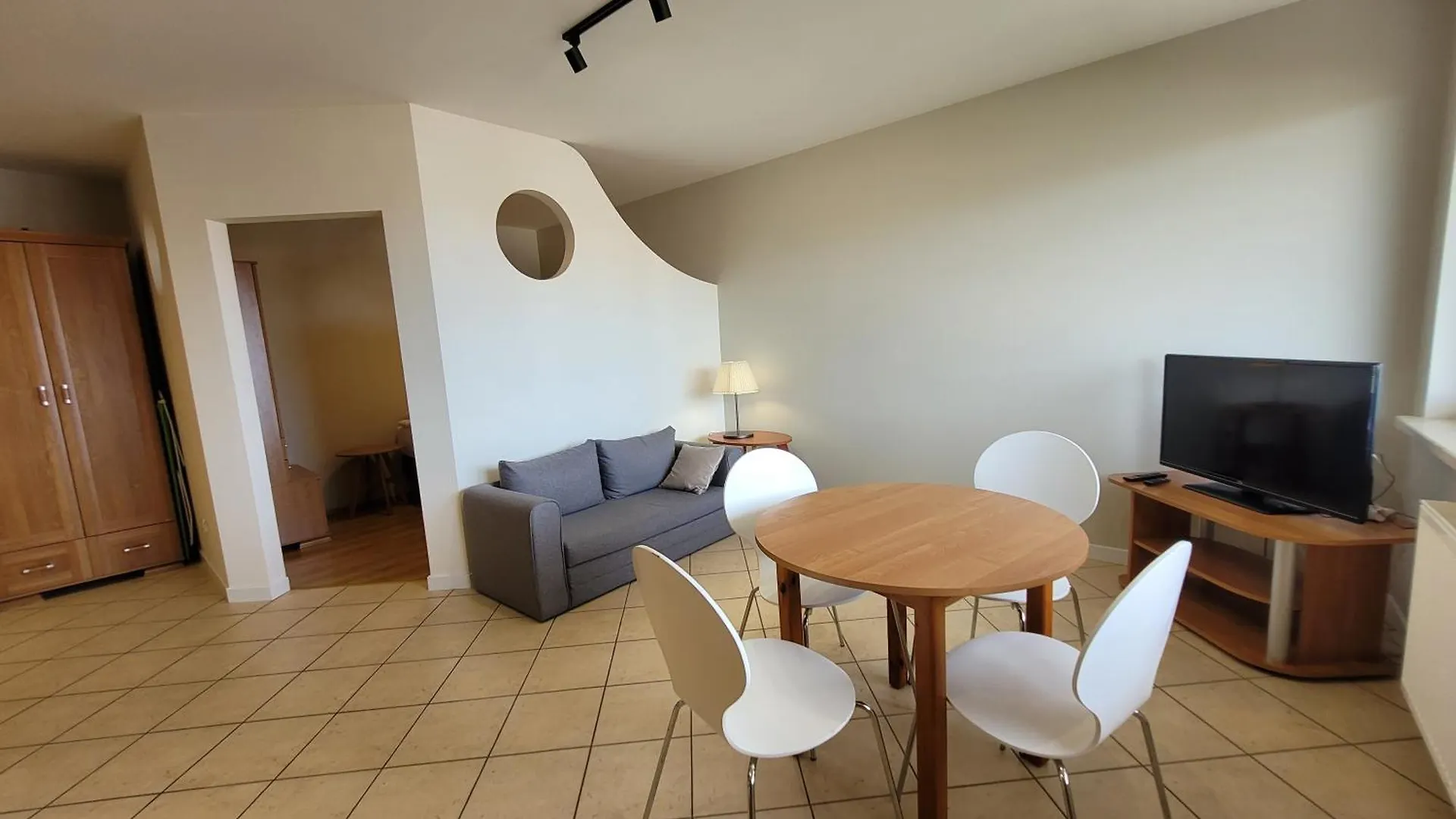 Mieszkanie Osiedle Jantar. Parking. Kolobrzeg Apartment